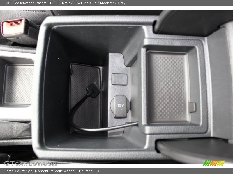 Reflex Silver Metallic / Moonrock Gray 2013 Volkswagen Passat TDI SE