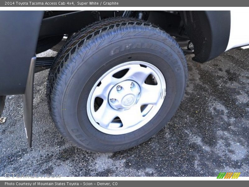 Super White / Graphite 2014 Toyota Tacoma Access Cab 4x4