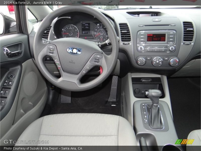 Dashboard of 2014 Forte LX