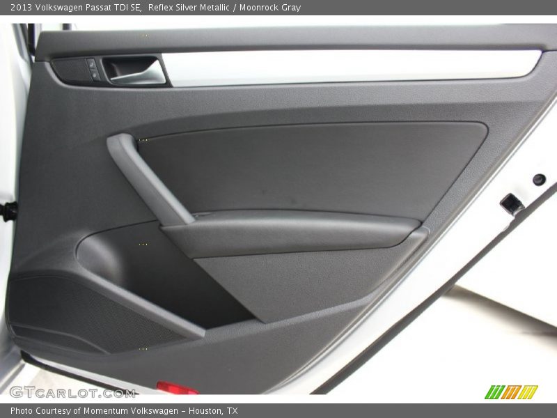 Reflex Silver Metallic / Moonrock Gray 2013 Volkswagen Passat TDI SE