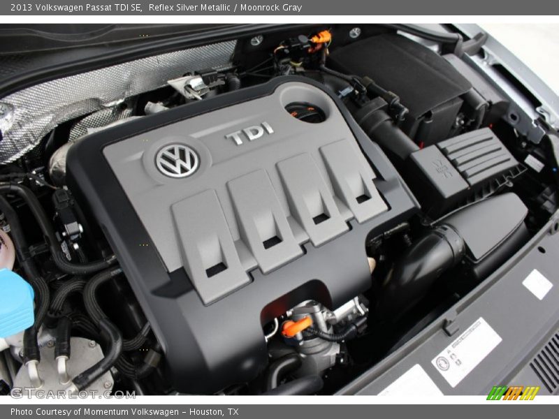 Reflex Silver Metallic / Moonrock Gray 2013 Volkswagen Passat TDI SE