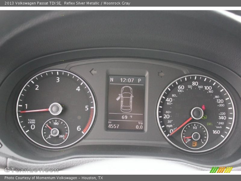 Reflex Silver Metallic / Moonrock Gray 2013 Volkswagen Passat TDI SE