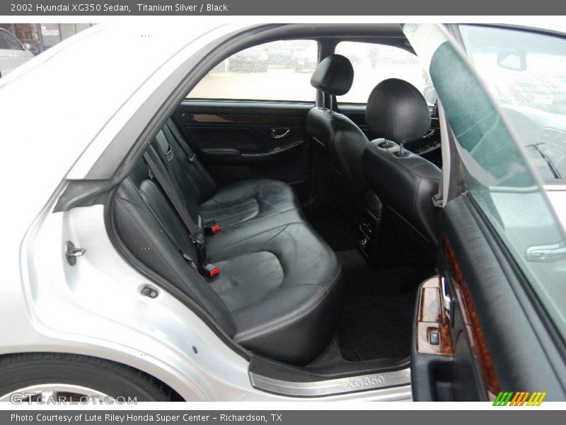 Titanium Silver / Black 2002 Hyundai XG350 Sedan
