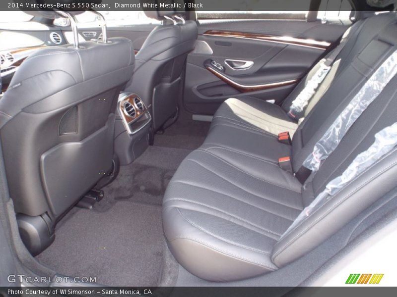 Diamond White Metallic / Black 2014 Mercedes-Benz S 550 Sedan