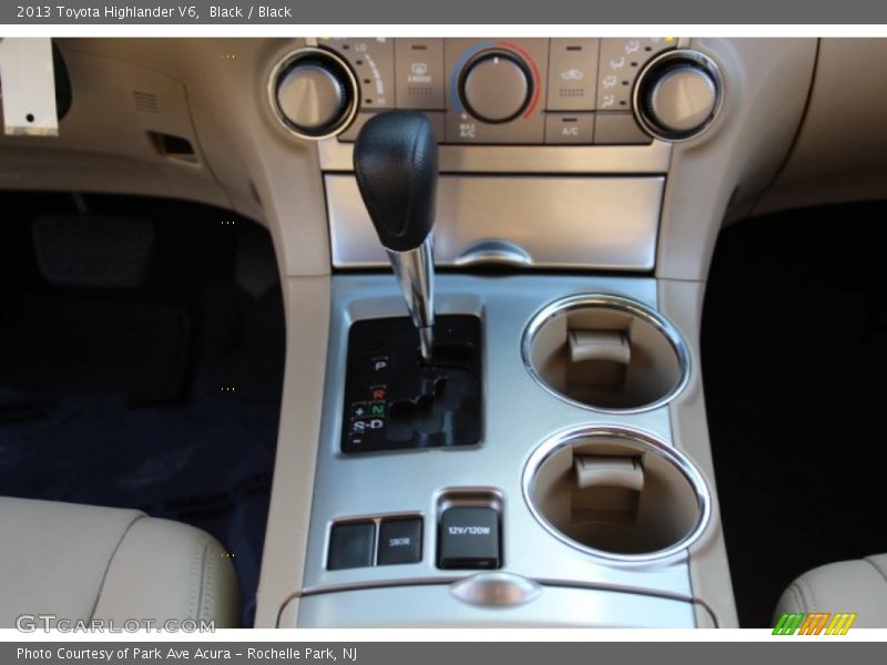 Black / Black 2013 Toyota Highlander V6
