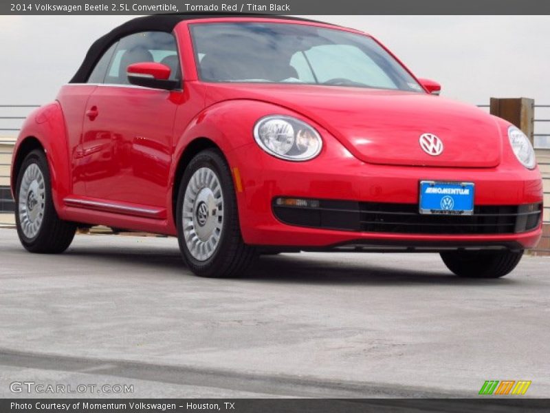 Tornado Red / Titan Black 2014 Volkswagen Beetle 2.5L Convertible