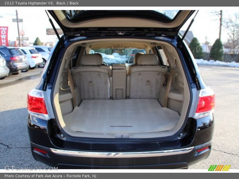 Black / Black 2013 Toyota Highlander V6