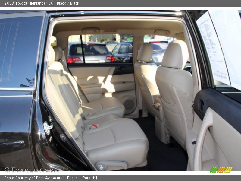 Black / Black 2013 Toyota Highlander V6