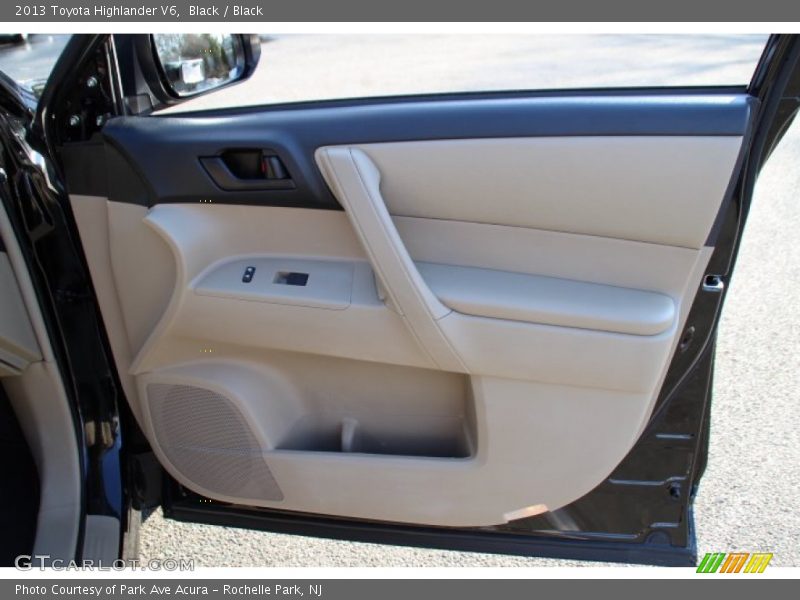 Black / Black 2013 Toyota Highlander V6