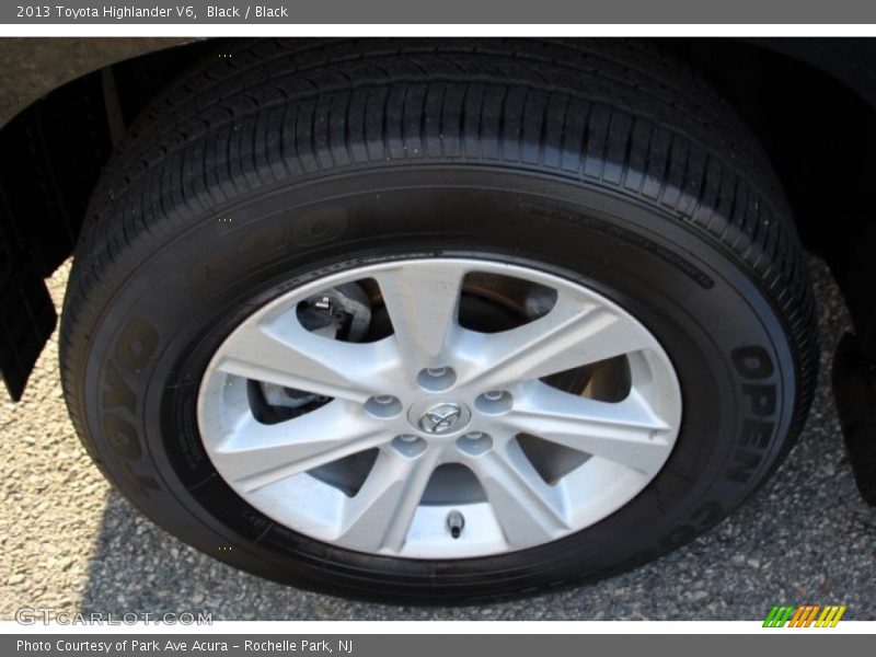 Black / Black 2013 Toyota Highlander V6