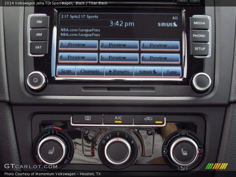 Controls of 2014 Jetta TDI SportWagen
