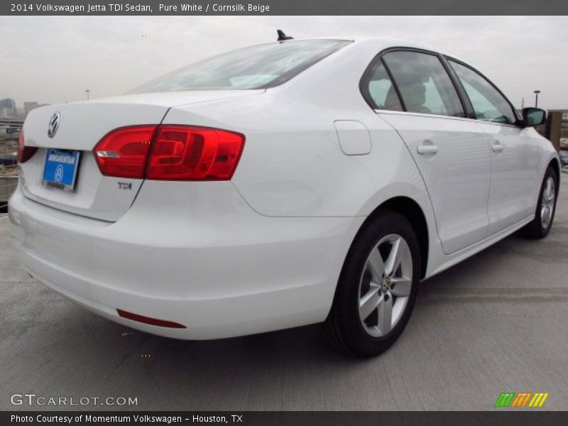 Pure White / Cornsilk Beige 2014 Volkswagen Jetta TDI Sedan
