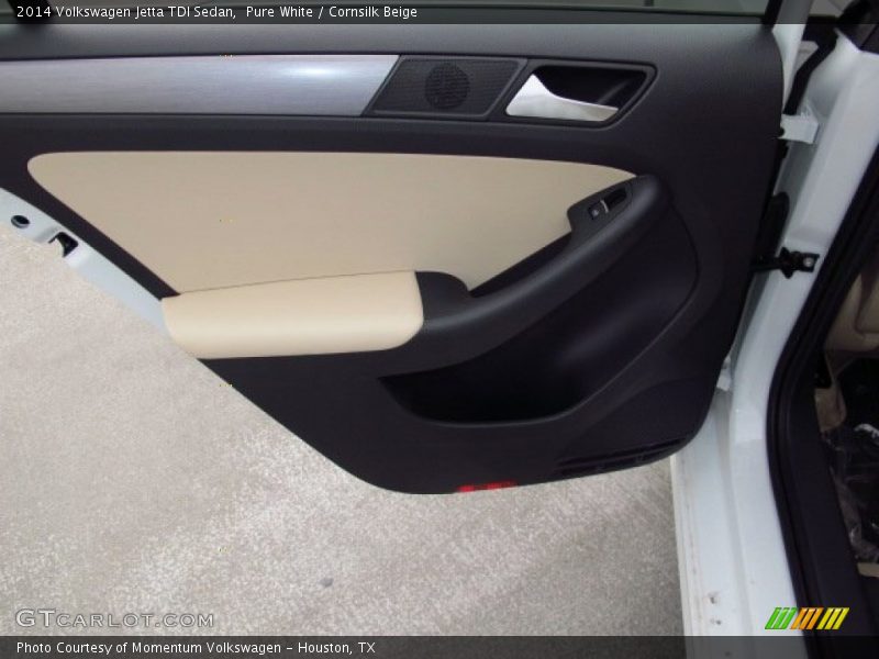 Pure White / Cornsilk Beige 2014 Volkswagen Jetta TDI Sedan