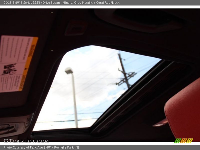 Sunroof of 2013 3 Series 335i xDrive Sedan