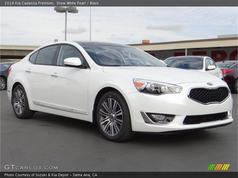 Snow White Pearl / Black 2014 Kia Cadenza Premium