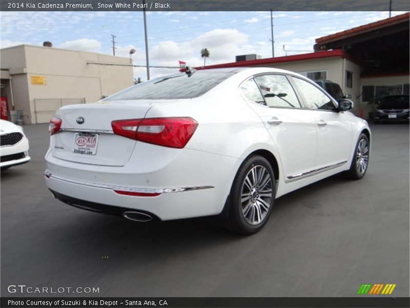 Snow White Pearl / Black 2014 Kia Cadenza Premium