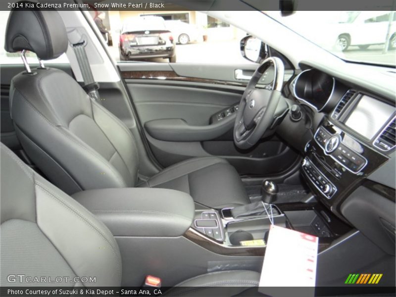 Snow White Pearl / Black 2014 Kia Cadenza Premium