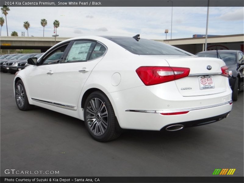Snow White Pearl / Black 2014 Kia Cadenza Premium