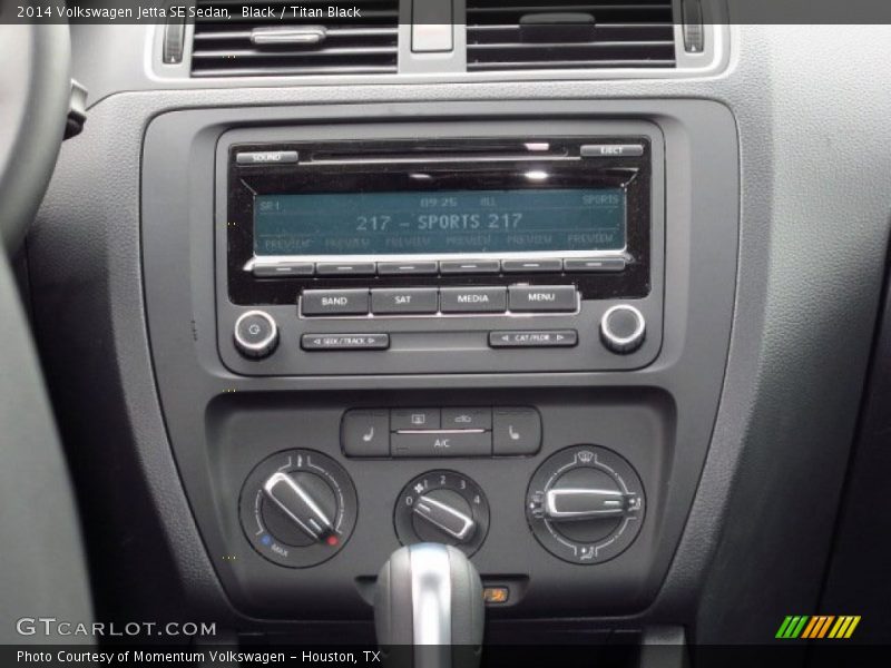 Black / Titan Black 2014 Volkswagen Jetta SE Sedan