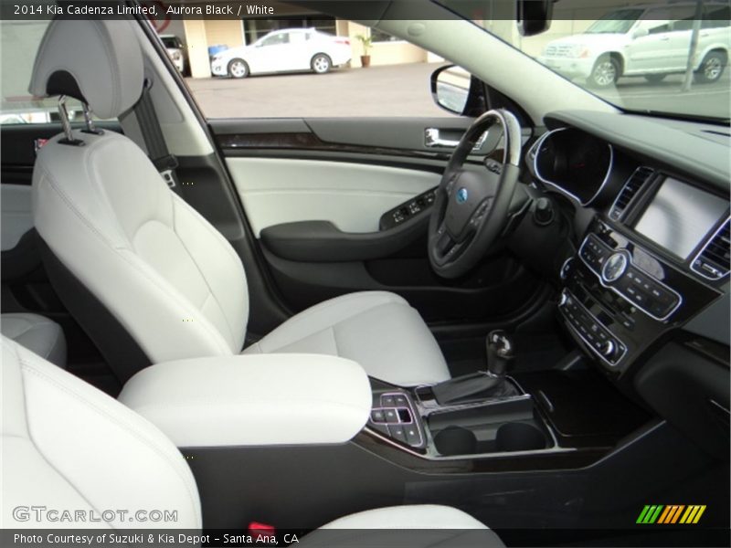Aurora Black / White 2014 Kia Cadenza Limited