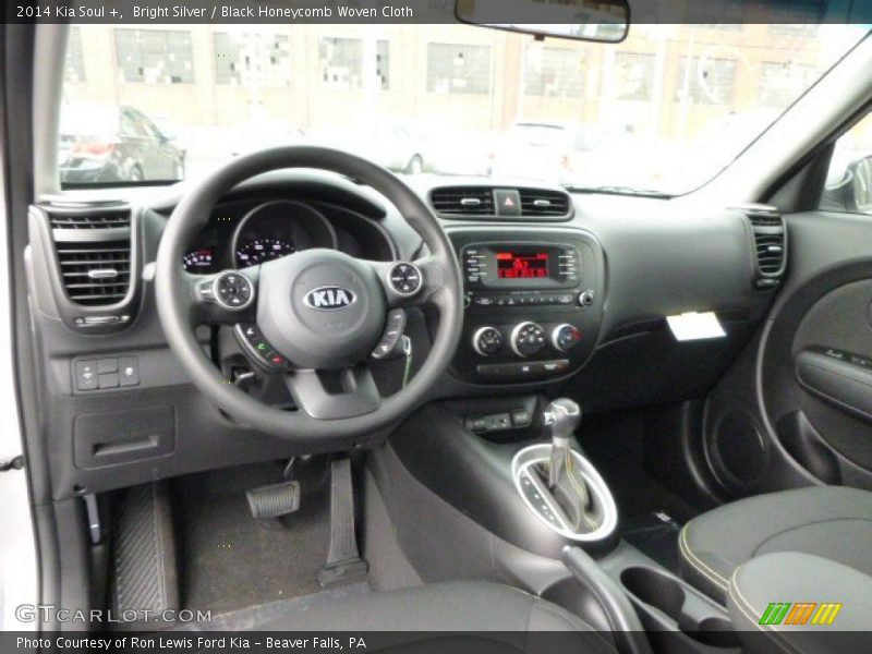 Dashboard of 2014 Soul +