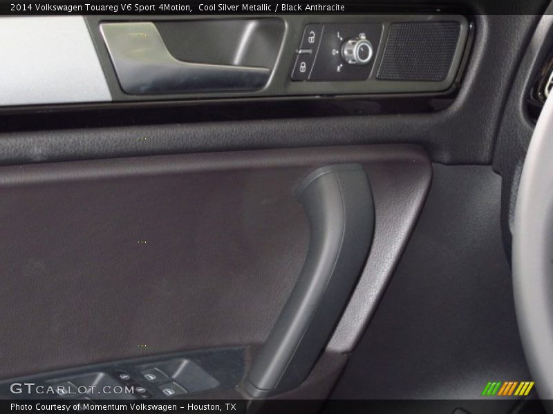 Cool Silver Metallic / Black Anthracite 2014 Volkswagen Touareg V6 Sport 4Motion