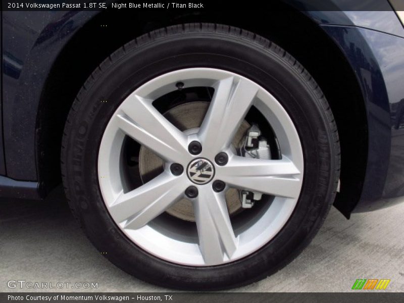Night Blue Metallic / Titan Black 2014 Volkswagen Passat 1.8T SE