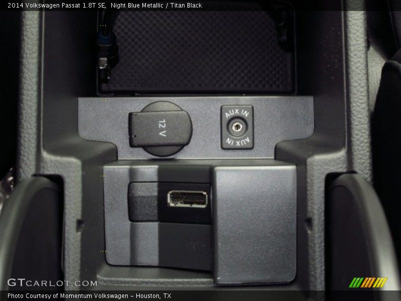 Night Blue Metallic / Titan Black 2014 Volkswagen Passat 1.8T SE