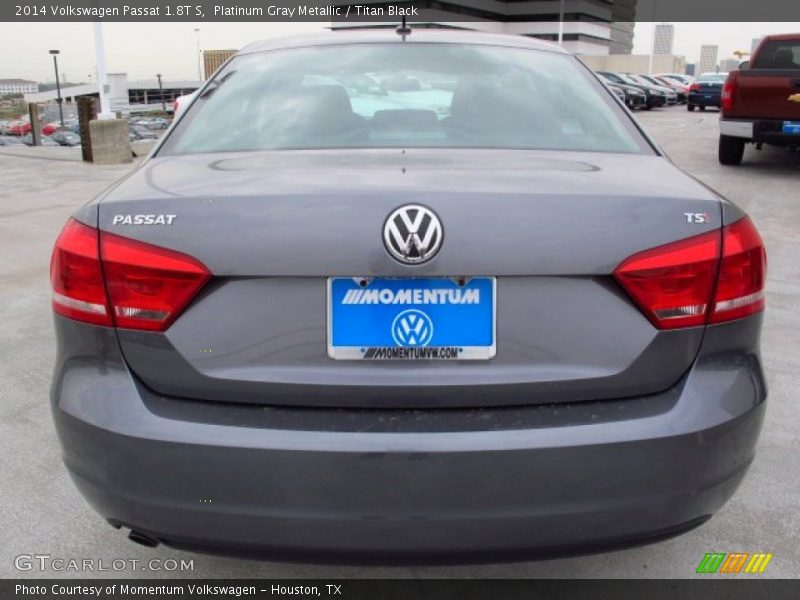Platinum Gray Metallic / Titan Black 2014 Volkswagen Passat 1.8T S