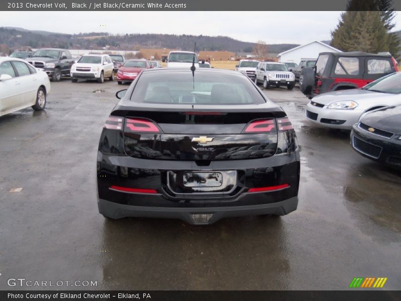 Black / Jet Black/Ceramic White Accents 2013 Chevrolet Volt