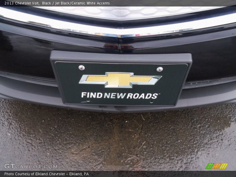 Black / Jet Black/Ceramic White Accents 2013 Chevrolet Volt