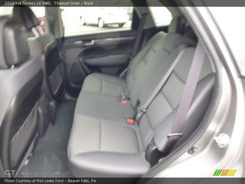 Titanium Silver / Black 2012 Kia Sorento LX AWD
