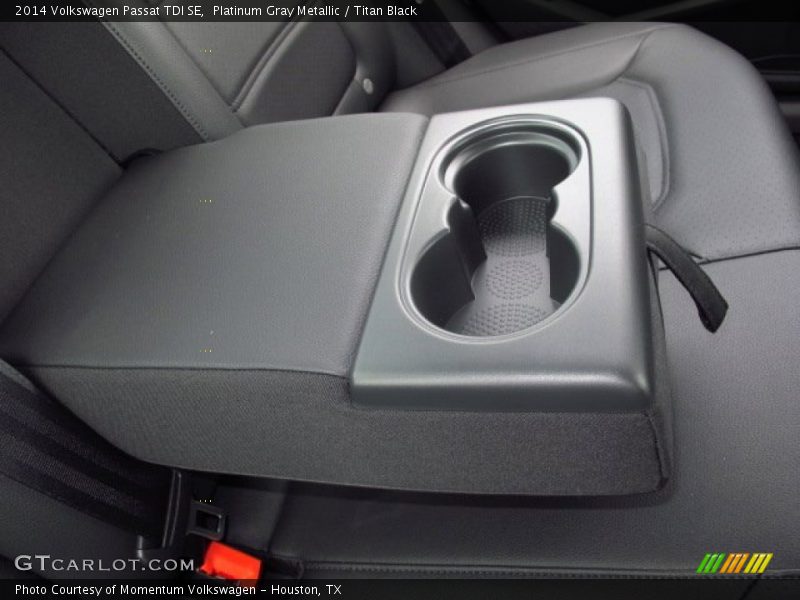 Platinum Gray Metallic / Titan Black 2014 Volkswagen Passat TDI SE