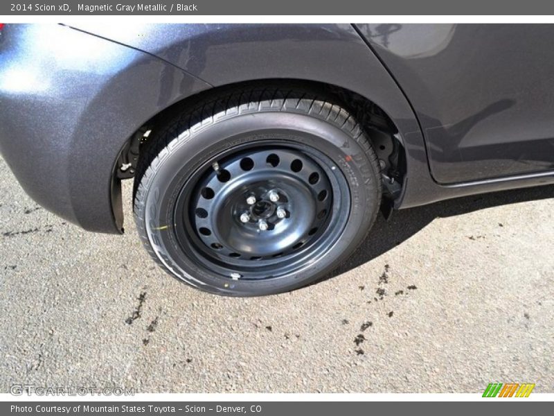 Magnetic Gray Metallic / Black 2014 Scion xD