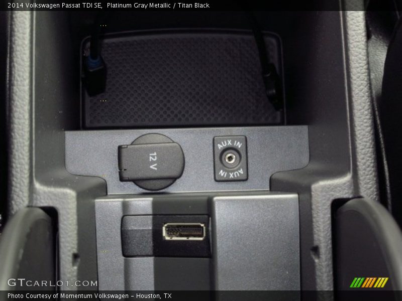 Platinum Gray Metallic / Titan Black 2014 Volkswagen Passat TDI SE