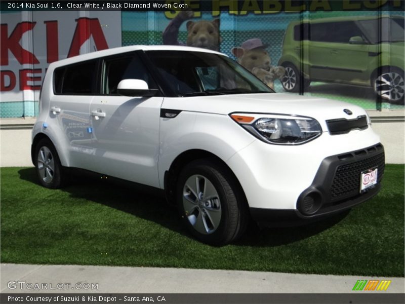 Clear White / Black Diamond Woven Cloth 2014 Kia Soul 1.6