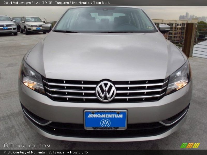 Tungsten Silver Metallic / Titan Black 2014 Volkswagen Passat TDI SE