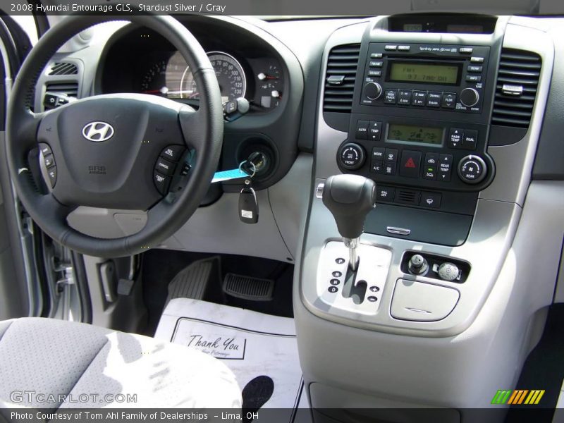 Stardust Silver / Gray 2008 Hyundai Entourage GLS