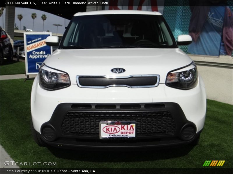 Clear White / Black Diamond Woven Cloth 2014 Kia Soul 1.6