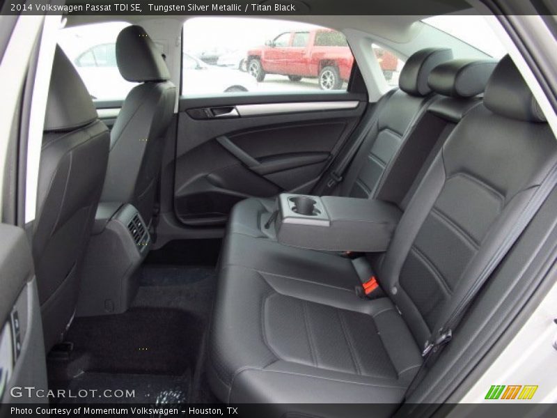 Tungsten Silver Metallic / Titan Black 2014 Volkswagen Passat TDI SE