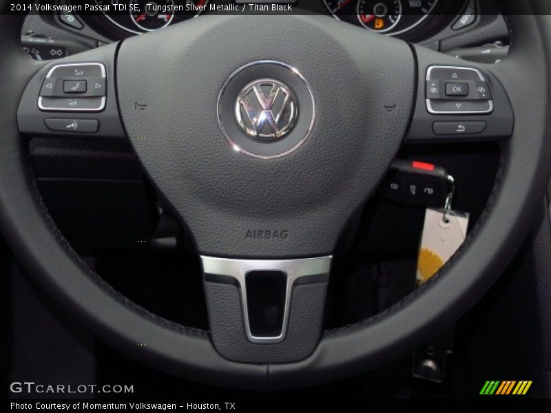 Tungsten Silver Metallic / Titan Black 2014 Volkswagen Passat TDI SE