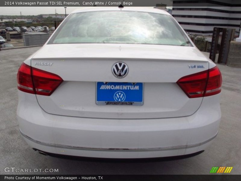 Candy White / Cornsilk Beige 2014 Volkswagen Passat TDI SEL Premium