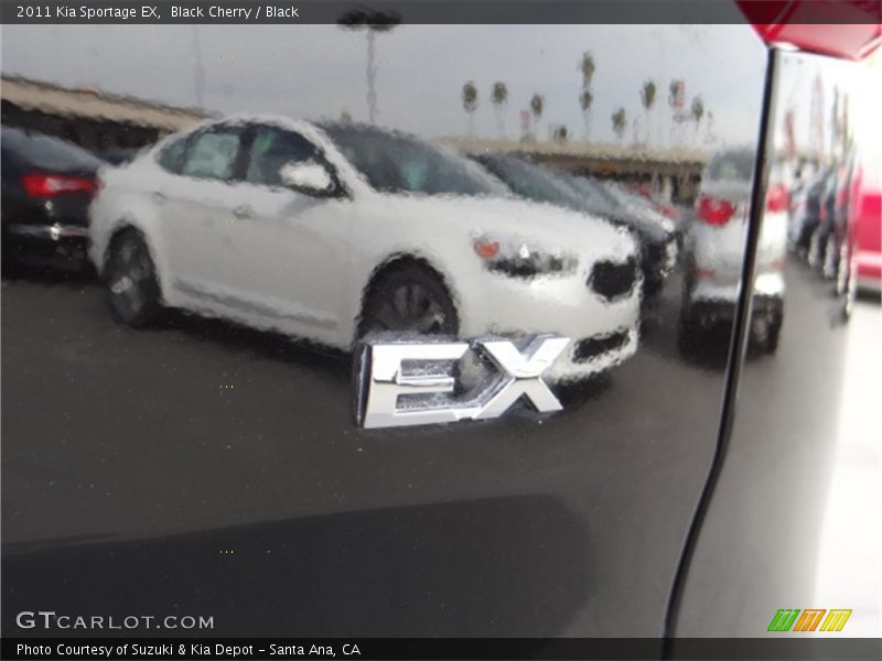 Black Cherry / Black 2011 Kia Sportage EX