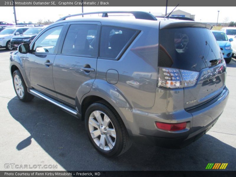 Graphite Gray Metallic / Black 2012 Mitsubishi Outlander SE
