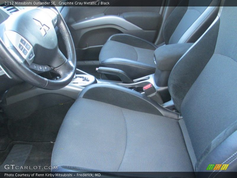 Graphite Gray Metallic / Black 2012 Mitsubishi Outlander SE