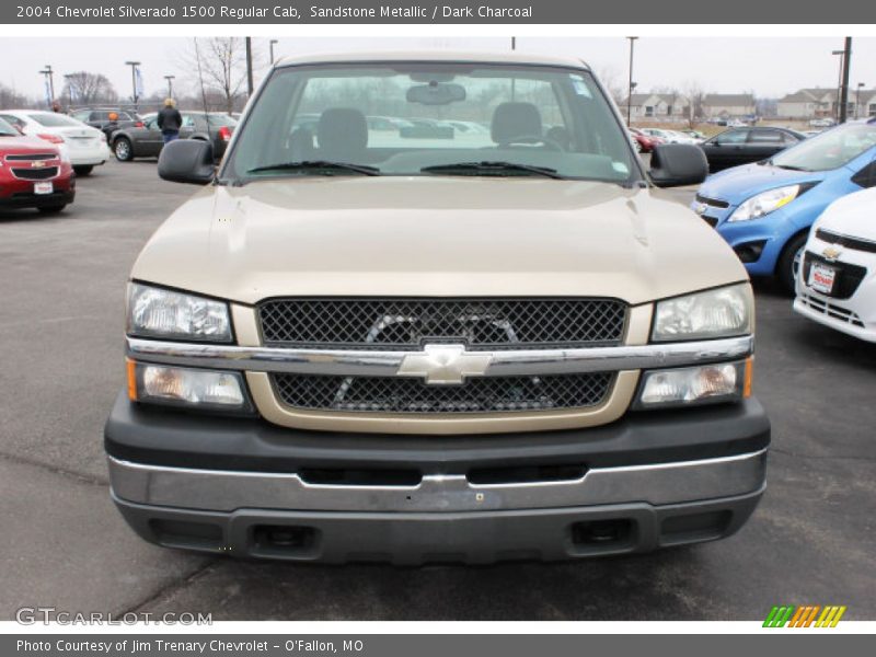 Sandstone Metallic / Dark Charcoal 2004 Chevrolet Silverado 1500 Regular Cab