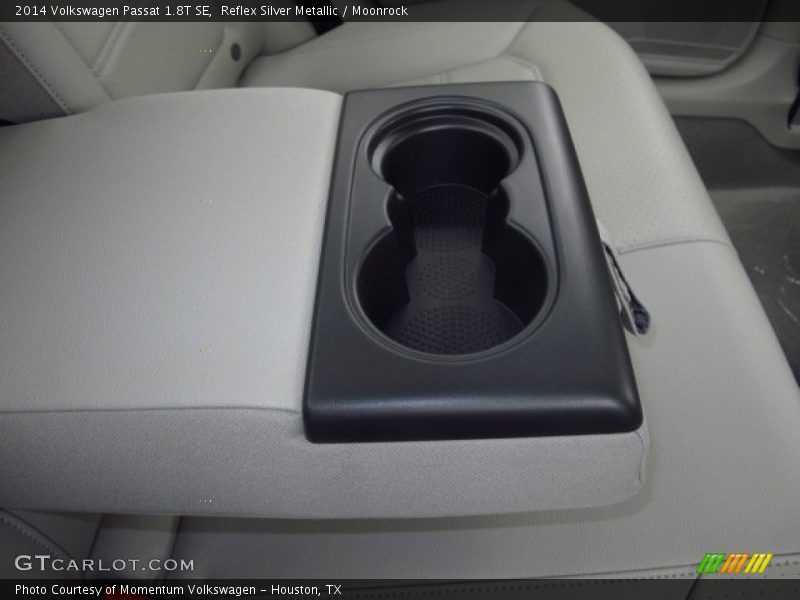 Reflex Silver Metallic / Moonrock 2014 Volkswagen Passat 1.8T SE