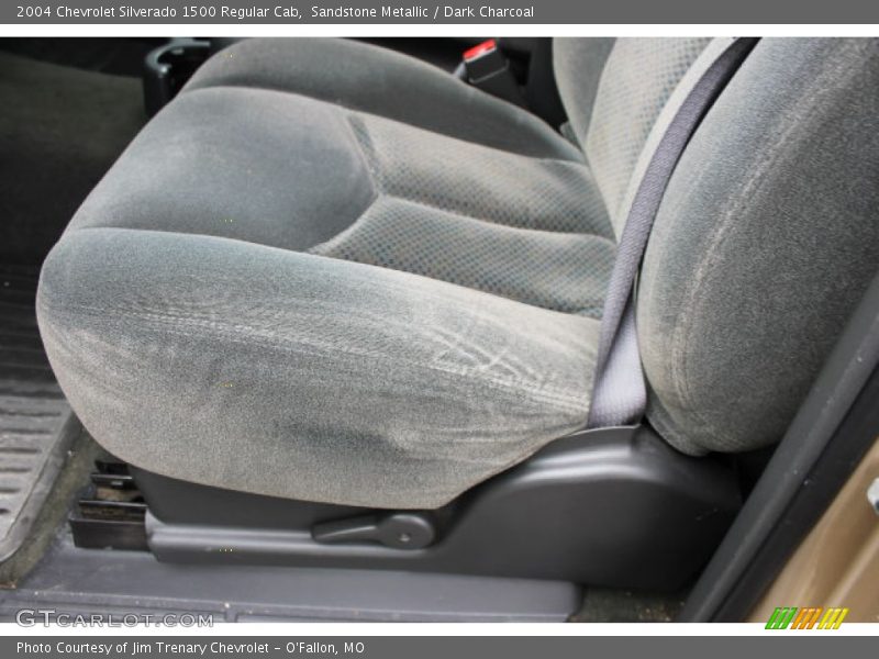 Front Seat of 2004 Silverado 1500 Regular Cab