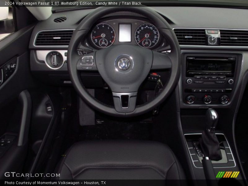 Candy White / Titan Black 2014 Volkswagen Passat 1.8T Wolfsburg Edition