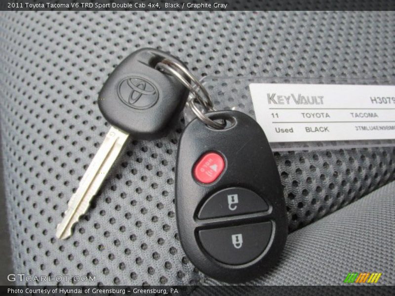Black / Graphite Gray 2011 Toyota Tacoma V6 TRD Sport Double Cab 4x4